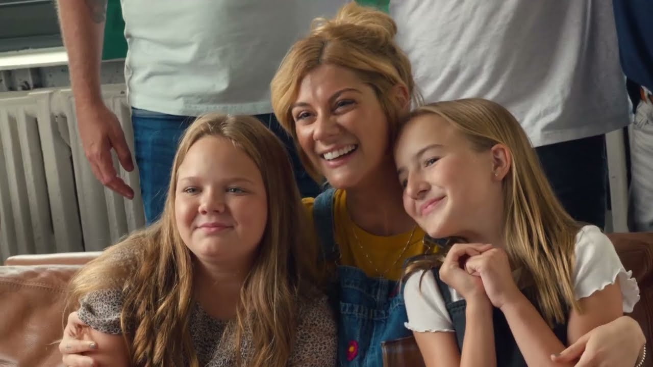 “Hope Lights the Way” For Childhood Cancer by Musicians On Call